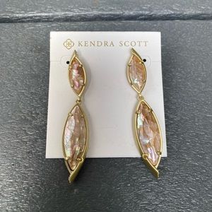 Kendra Scott Maisey Earrings